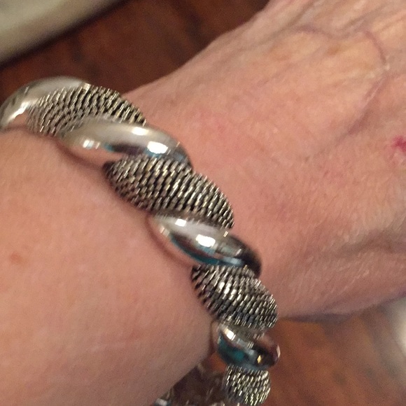 None Jewelry - silvertone stretch bracelet